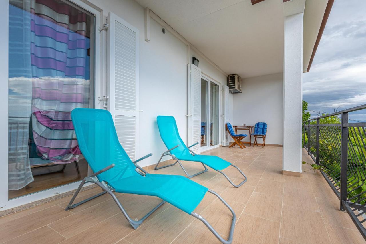 Apartmani Jasminka Dramalj Exterior photo