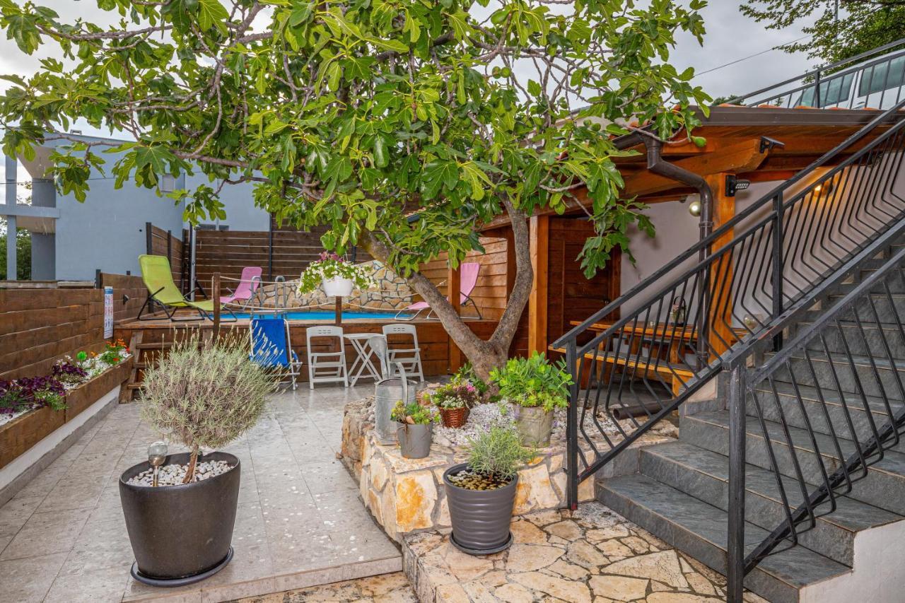 Apartmani Jasminka Dramalj Exterior photo